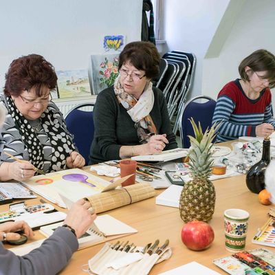 Mal- und Zeichenkurs an der Volkshochschule Oberhavel.